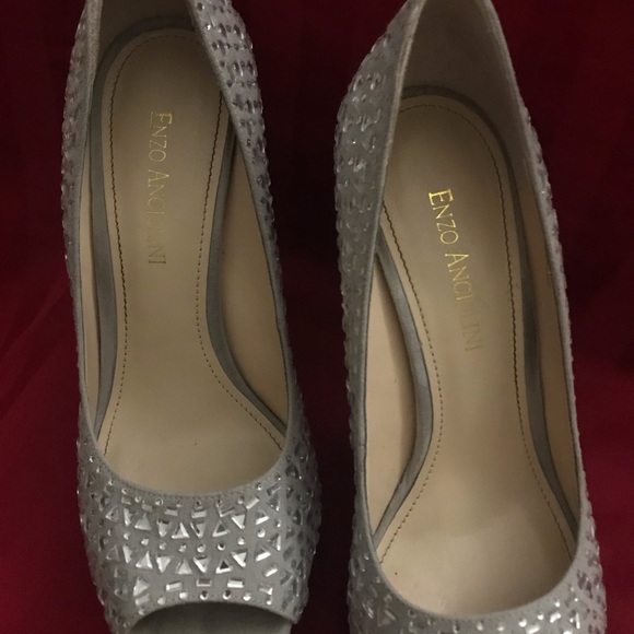 Enzo Angiolini Beige Rhinestone Platform Heels - Picture 3 of 6